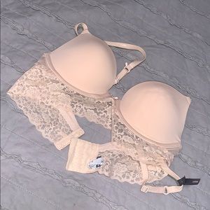 Aerie Nude Bra w/ lace detailing